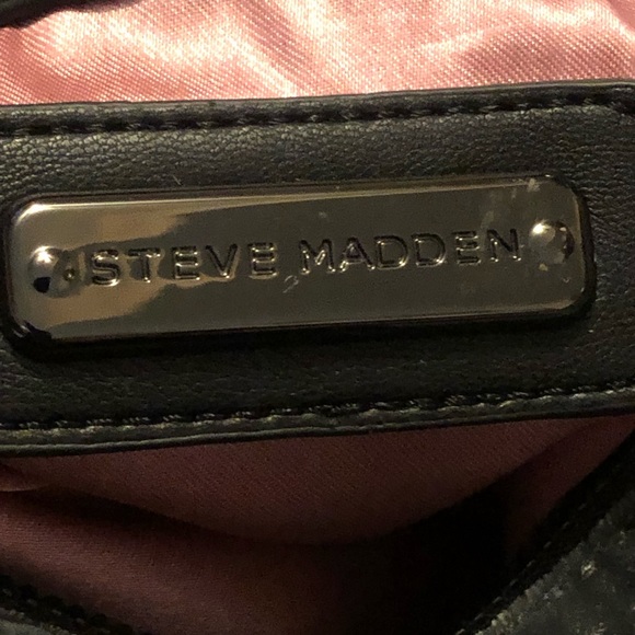 Vintage Steve Madden soft bag with studded handle excellent Condition used once - Picture 4 of 10
